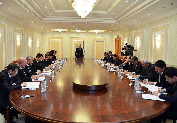 Генпрокурор и министр внутренних дел отчитаются перед сенаторами Узбекистана