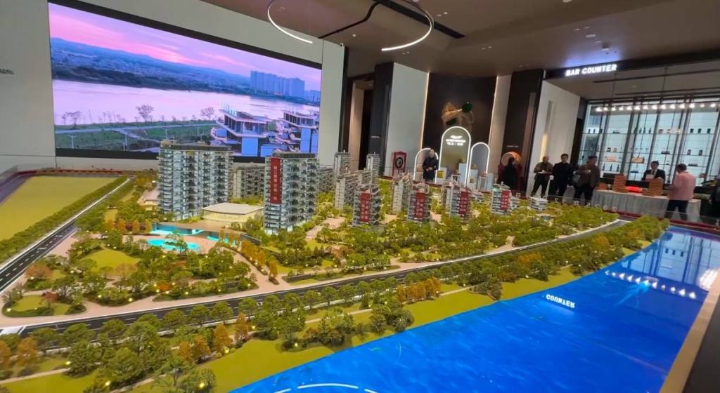 Андижан станет "умным городом". Huawei и китайские инвесторы заходят в регион Андижан станет "умным городом". Huawei и китайские инвесторы заходят в регион