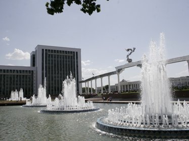 В Ташкенте появится новый 12-метровый светодинамический фонтан