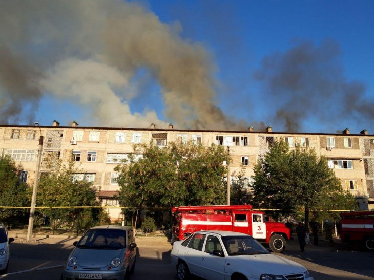 ГУВД раскрыло подробности крупного пожара в многоэтажке на Бектемире (видео) 