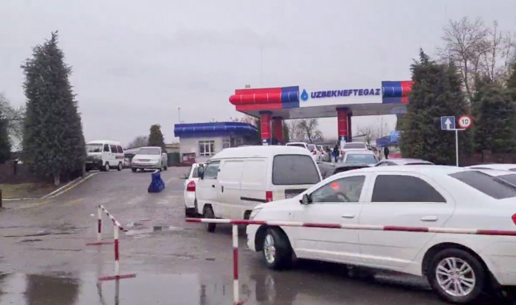В Узбекистане после проблем с электричеством, газом и отоплением начались проблемы с бензином. Какого дефицита ждать дальше?