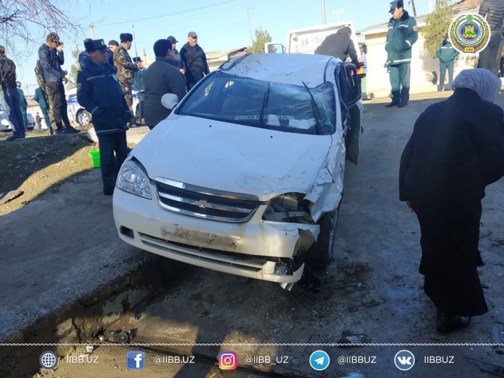 В Ташкенте водитель "Ласетти" сбил насмерть трех пожилых женщин 