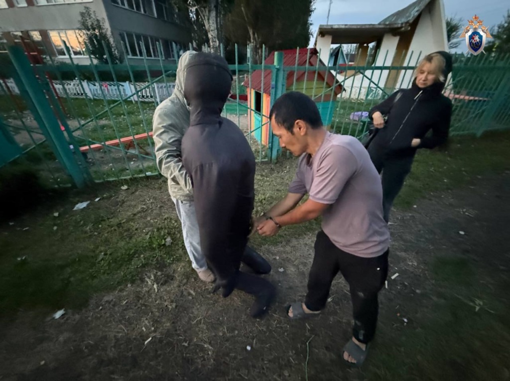В России мигрант из Узбекистана домогался 16-летней школьницы
