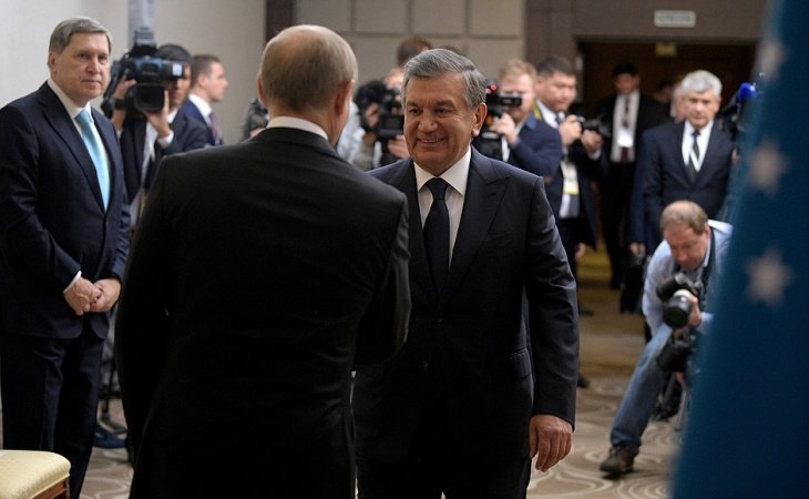 Президент Узбекистана отправился в Москву на неформальный саммит СНГ
