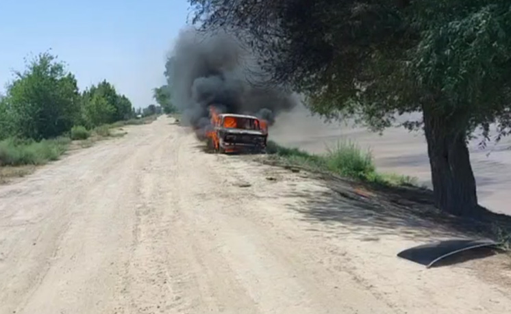 В Кашкадарье в машине найден обгоревший труп. Видео  