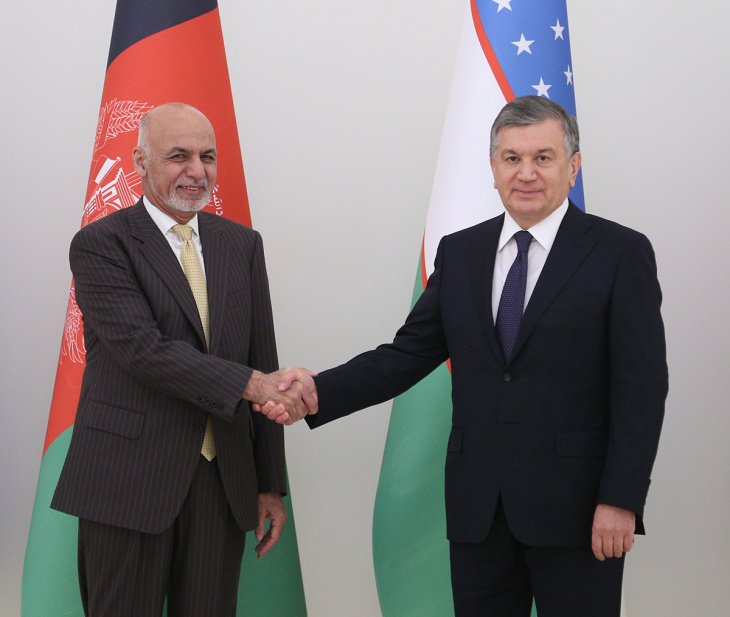 Лидеры Узбекистана и Афганистана провели переговоры в узком формате