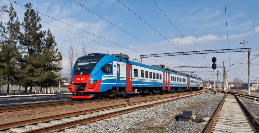 В Узбекистане повысят стоимость билетов на один из междугородних железнодорожных маршрутов
