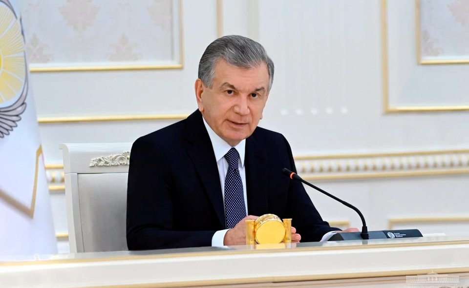 Мирзиёев объявил выговор руководителям ряда госкомпаний. Они не выполнили поручения по локализации 