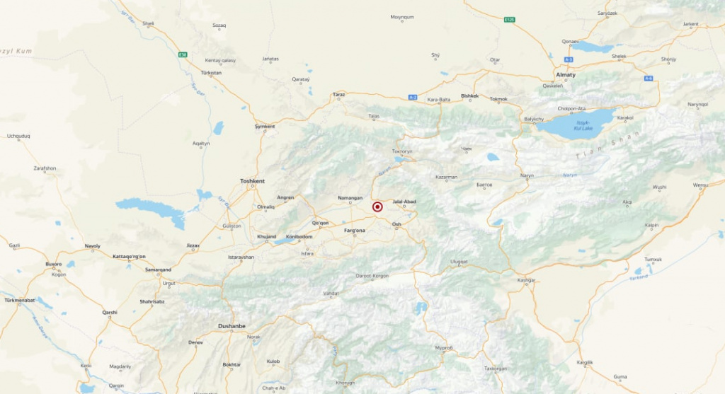 В Узбекистане произошло землетрясение. Сила подземных толчков достигла четырех баллов 