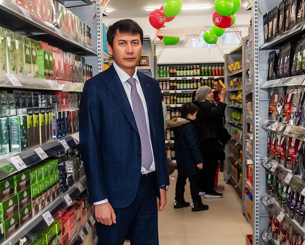 Доля основного владельца Anorbank сократилась вдвое спустя несколько месяцев после его похищения в Париже