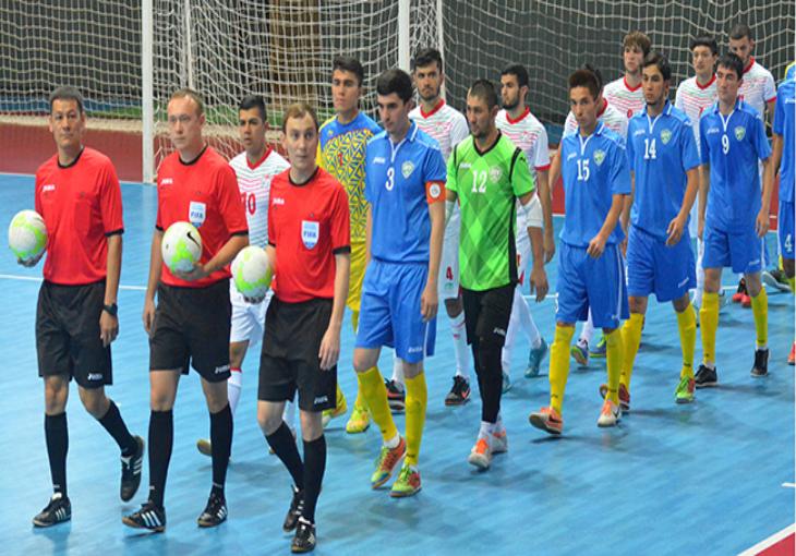 Первый матч сборных Узбекистана и Таджикистана по футзалу не выявил победителя  