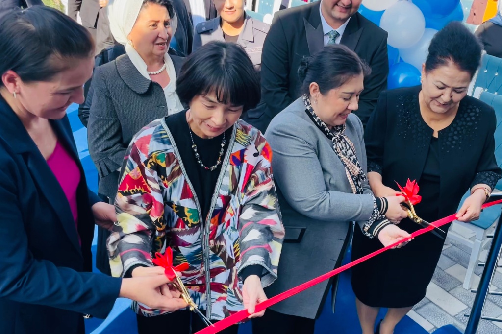 В Фергане открылся новый шелтер для детей и женщин, пострадавших от насилия В Фергане открылся новый шелтер для детей и женщин, пострадавших от насилия