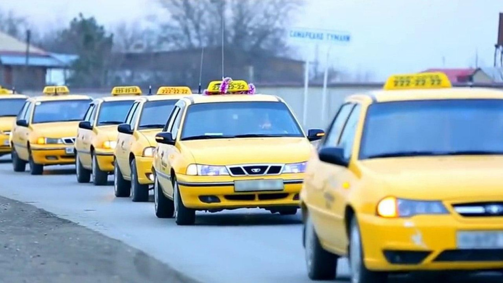 В Узбекистане введен новый порядок получения разрешения на оказание услуг такси для самозанятых 