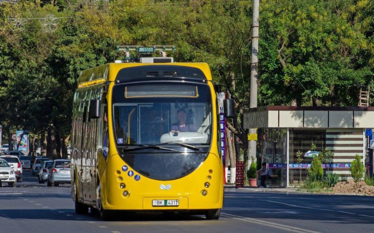 Первый в столице электробус выйдет на обслуживание пассажиров на следующей неделе. Фото 