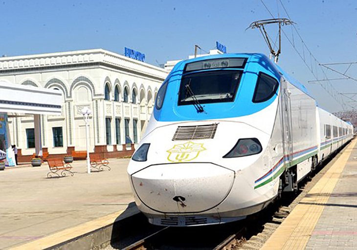 Железнодорожный парк Узбекистана пополнится еще двумя скоростными поездами 