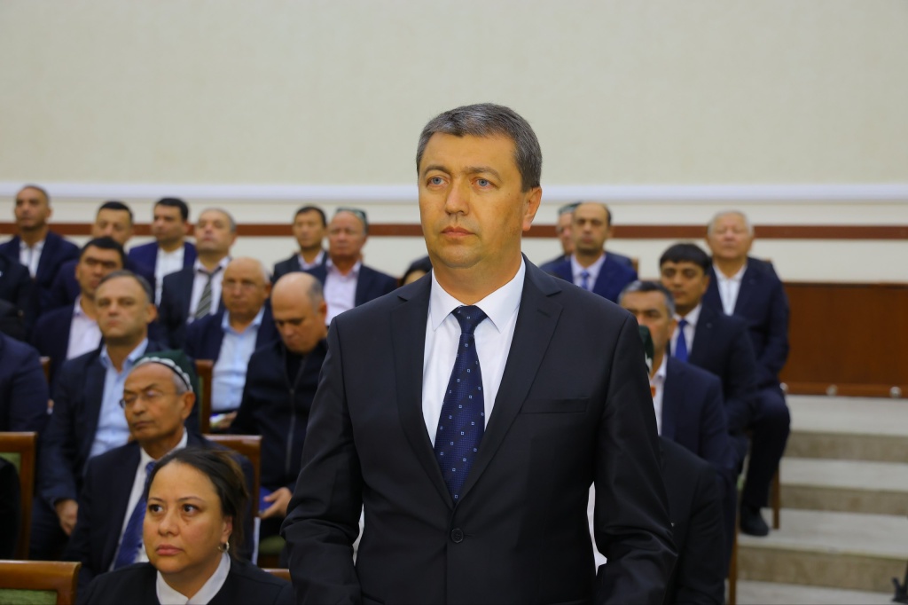 В Намангане назначен новый хоким  В Намангане назначен новый хоким