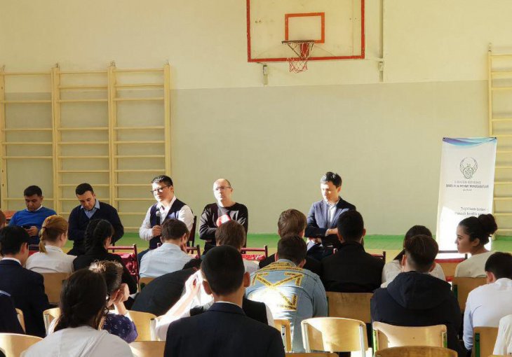 В Узбекистане впервые запустили проект по профориентации учащихся школ 