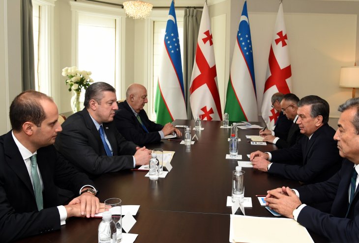 Шавкат Мирзиёев провел переговоры с грузинским премьером Квирикашвили