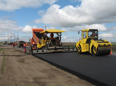 Сколько средств направит Узбекистан на строительство и ремонт дорог в этом году?