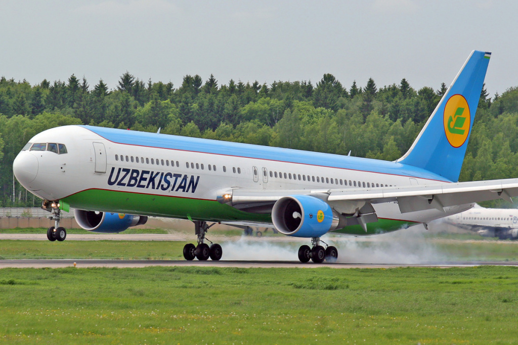 Uzbekistan Airways продлила действие скидок на билеты для студентов до 23 января 