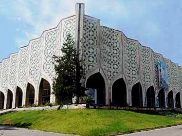 Награждены лучшие деятели искусства Узбекистана