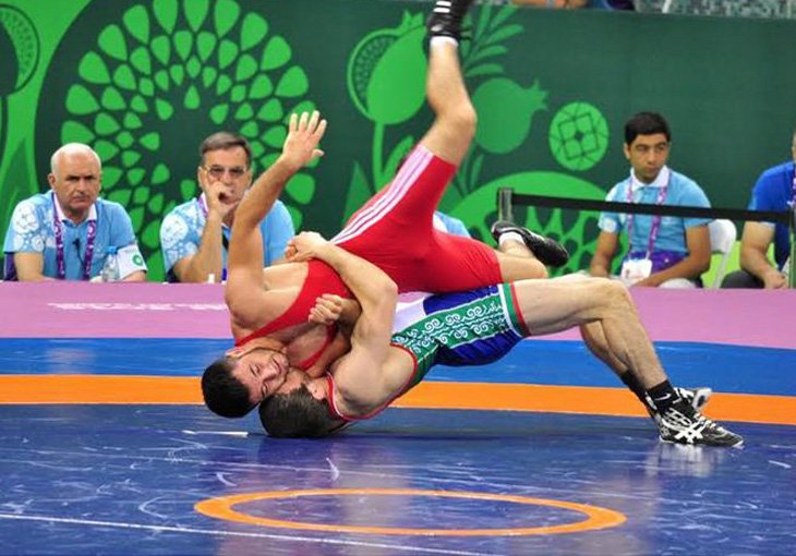 Борцы Узбекистана завоевали на международном турнире в Баку 12 медалей
