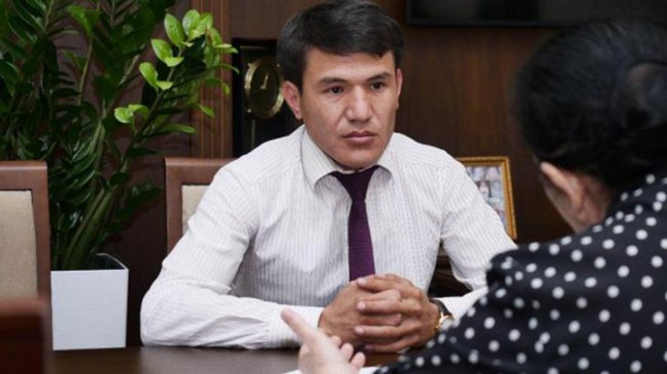 «Миллий тикланиш» исключит скандального депутата Кабула Дусова из предвыборного списка