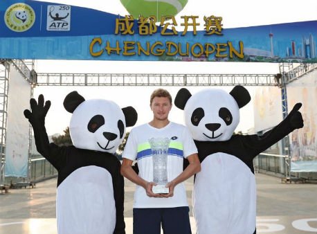 Денис Истомин стал победителем турнира в Китае 