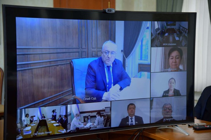 Сенат заявил об увеличении случаев ранних родов среди девушек в возрасте 13-14 лет