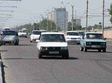 В прошлом году государство оштрафовало нелегальных таксистов более чем на 10 млрд. сумов