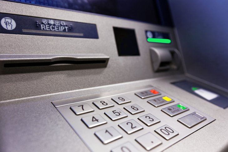До конца года узбекские банки закупят крупную партию банкоматов для выдачи наличности