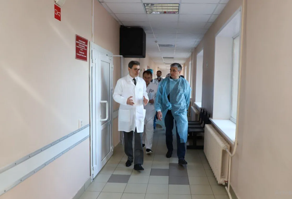 Посольство Узбекистана в РФ держит на контроле лечение узбекистанцев, попавших в ДТП под Самарой