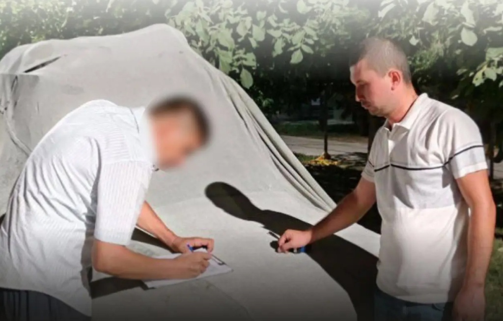 В Ташкенте мужчину обязали посадить 100 новых деревьев за одно срубленное 