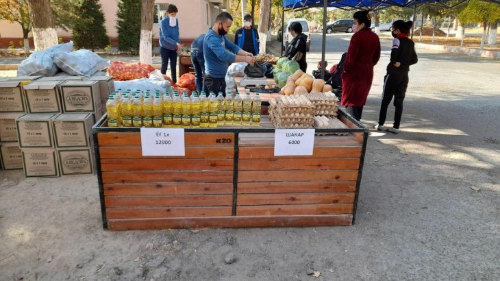 Минэкономразвития объяснило рост цен на масло и хлеб в Узбекистане, пообещав, что это временное явление 