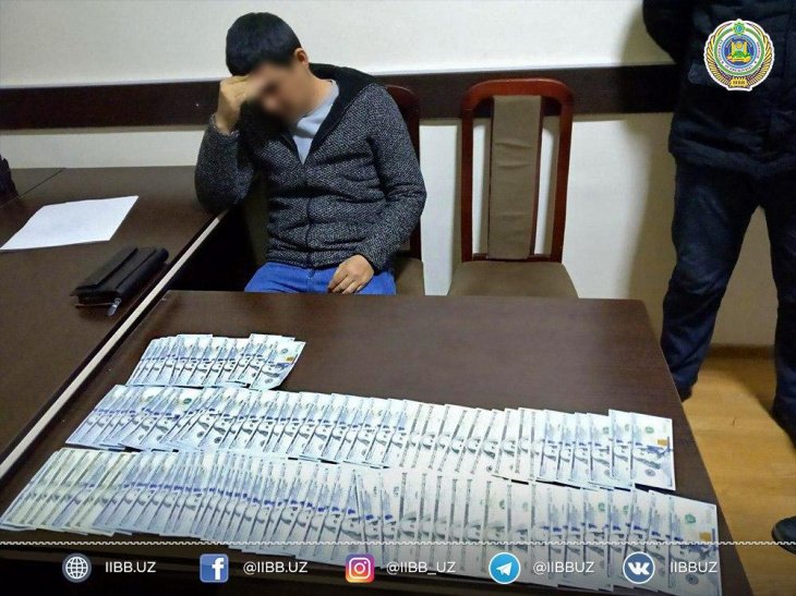 За два спичечных коробка с марихуаной и взятку в 10 тысяч долларов 30-летний житель Ташкента может лишиться свободы на 10 лет