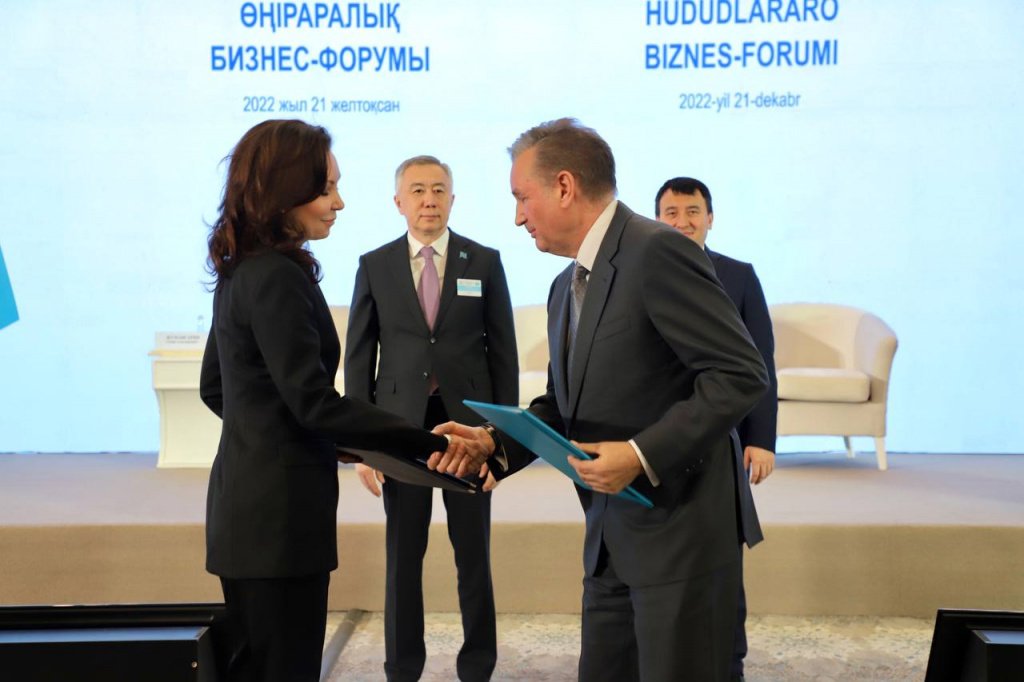 Узбекистан и Казахстан подписали контракты и соглашения более чем на 3 миллиарда долларов 