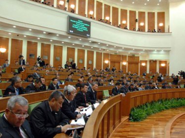 В Ташкенте открывается XV пленарное заседание Сената Олий Мажлиса