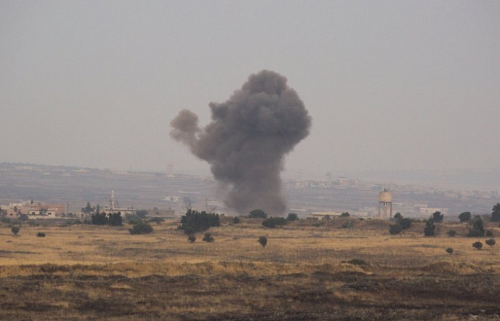Двое российских военных погибли в Сирии во время обстрела ИГ