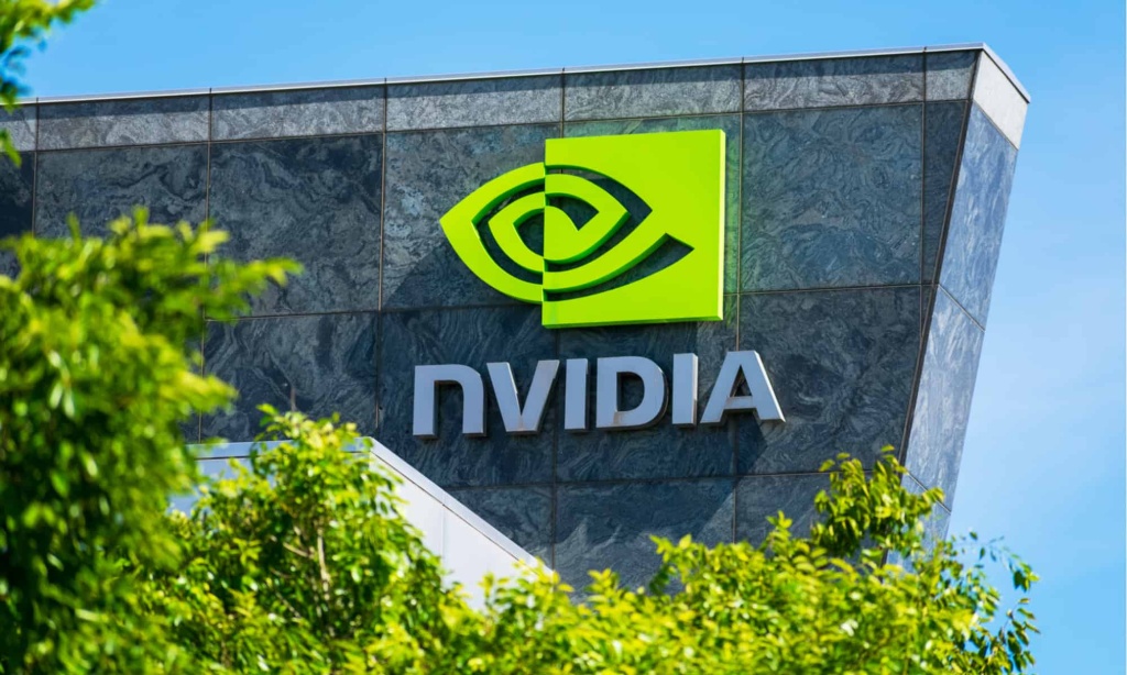 Nvidia стала первой компанией, чья рыночная стоимость превысила 4,5 триллиона долларов