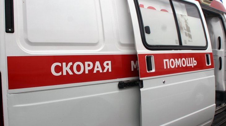 Пять граждан Узбекистана пострадали в столкновении грузовика и легкового авто в России 