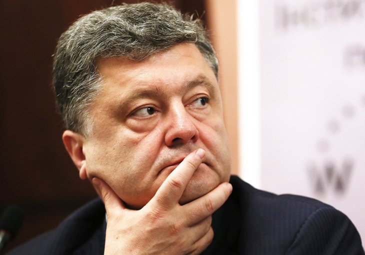 «Михомайдан» набирает обороты: украинский суд потребовал возбудить уголовное дело против Порошенко