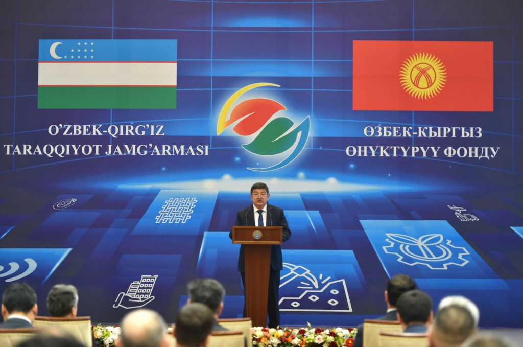 Узбекистан, Кыргызстан и Китай готовят новый автокоридор и согласовали практически все вопросы по строительству железной дороги – Жапаров