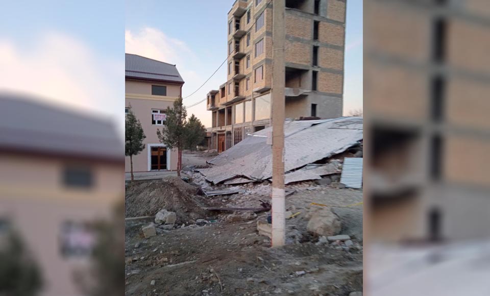 Обошлось без жертв: в Джизаке обрушилась часть 6-этажного строящегося дома
