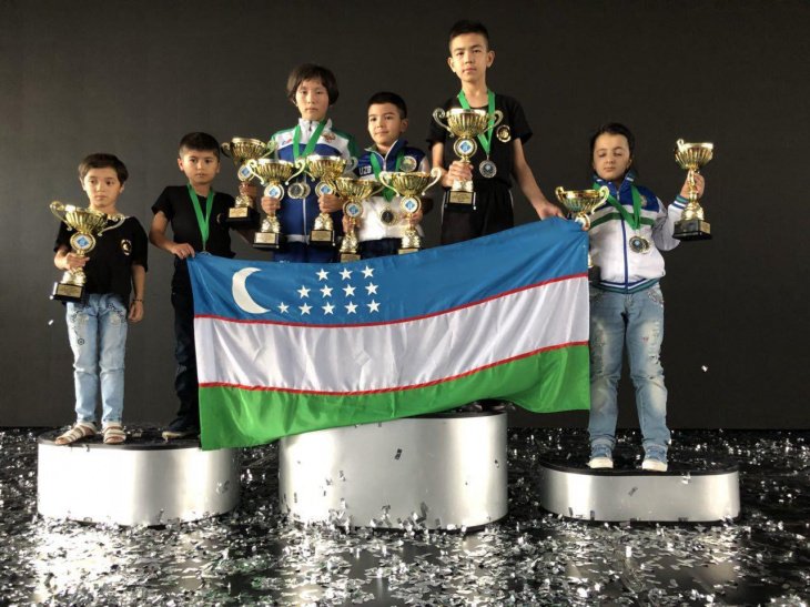 Сборная Узбекистана завоевала 9 медалей на чемпионате мира по рапиду и блицу среди мальчиков и девочек