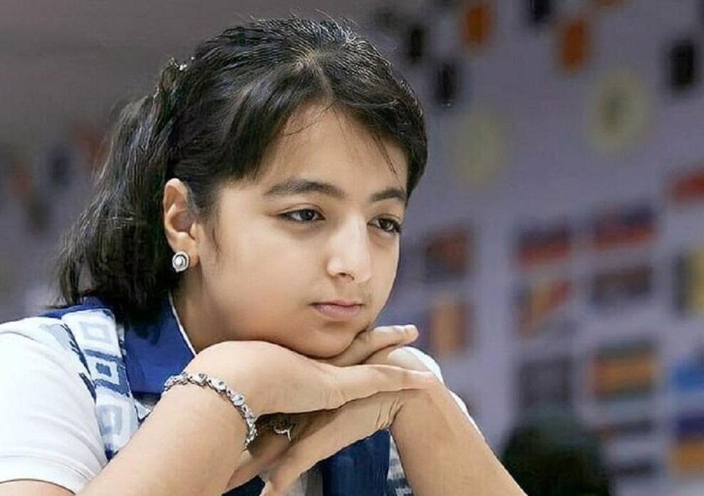 Юная шахматистка Афруза Хамдамова стала первой чемпионкой мира среди девушек в истории Узбекистана