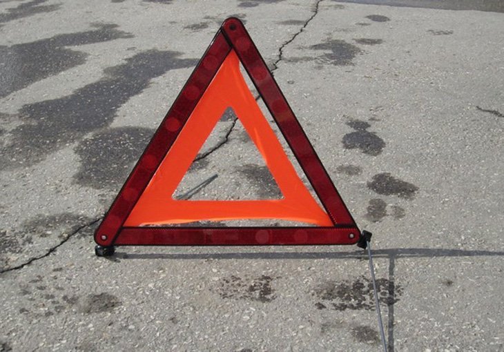 Двойное ДТП произошло на Ахангаранской трассе: неуправляемое авто сбило еще двоих пешеходов
