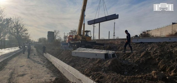 На столичном канале Карасу ведется строительство новой набережной