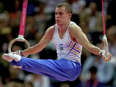 Украинского гимнаста наградили в Китае под гимн Узбекистана