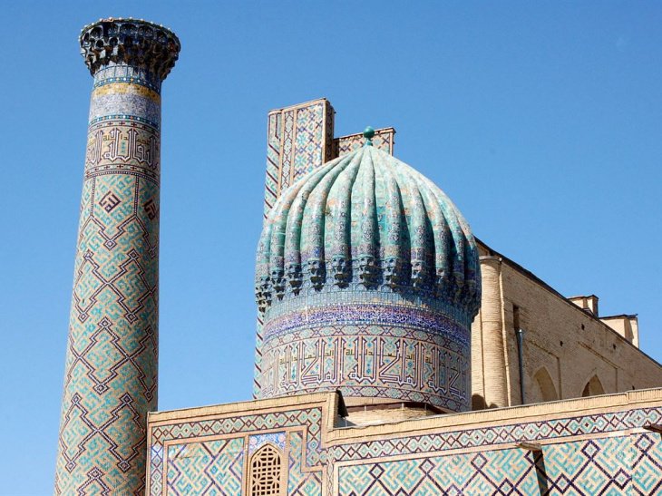 Дорогие билеты и стереотипы: что мешает продажам туров в Узбекистан