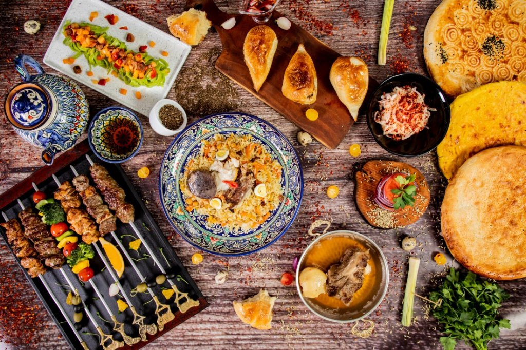 В Малайзии планируется открыть узбекские рестораны премиум-класса и сеть точек быстрого питания